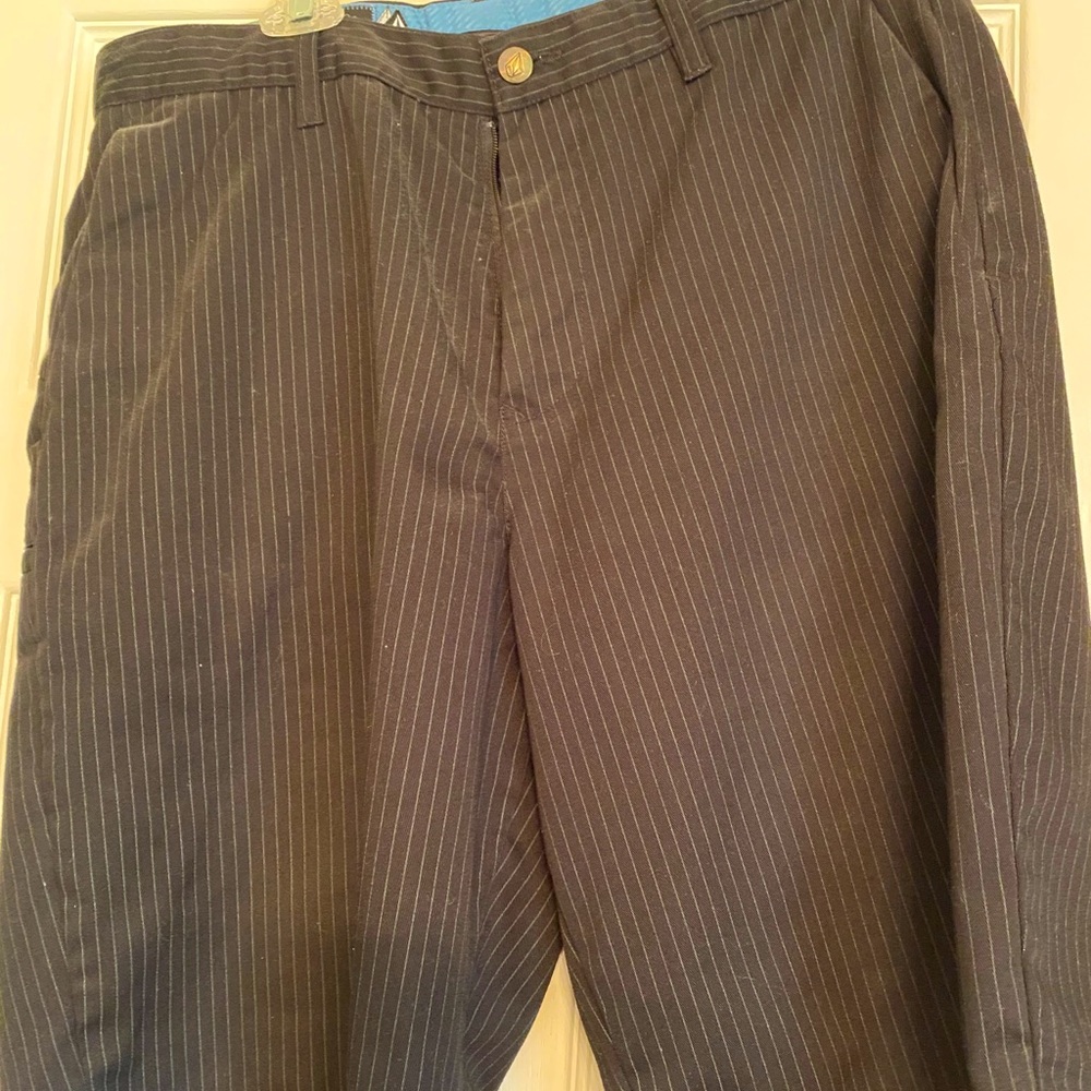 Men’s Volcom Frickin’ Chino Stripe 22 Shorts.